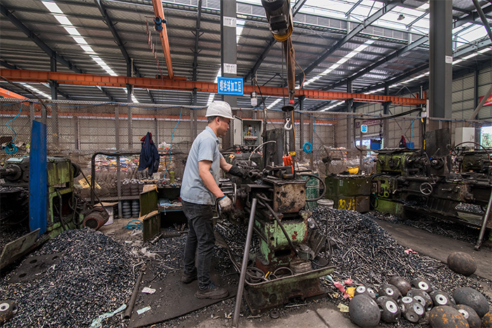 潞城网架配件-螺栓球加工车间